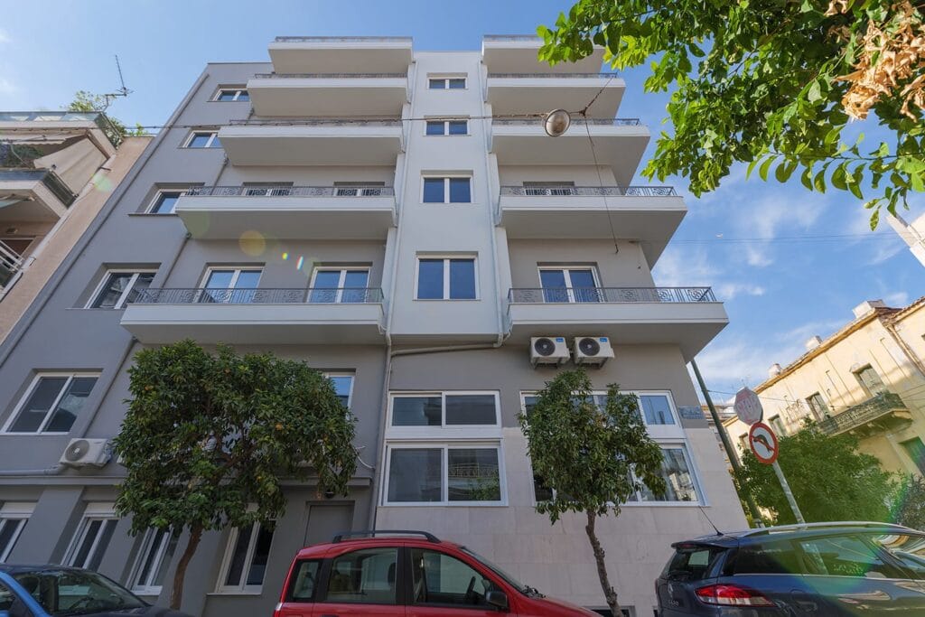 PJ Properties Marina Zeas
