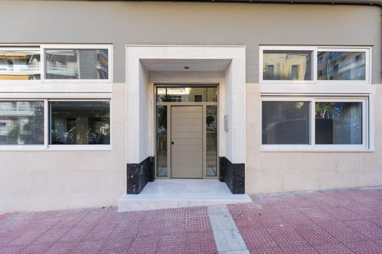 PJ Properties Marina Zeas