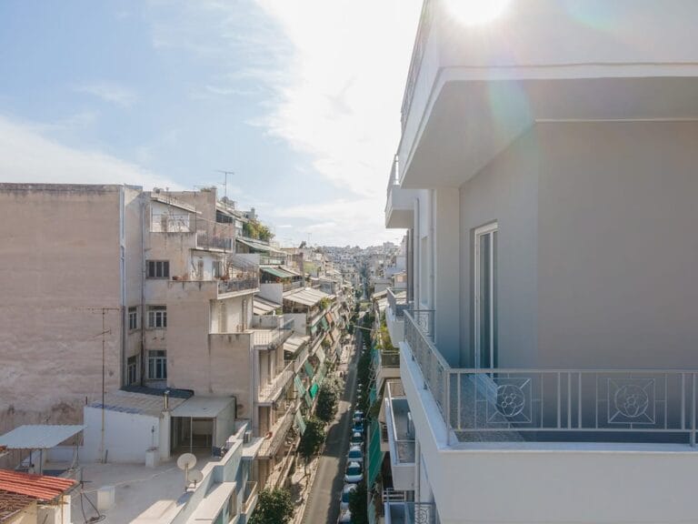 PJ Properties Marina Zeas