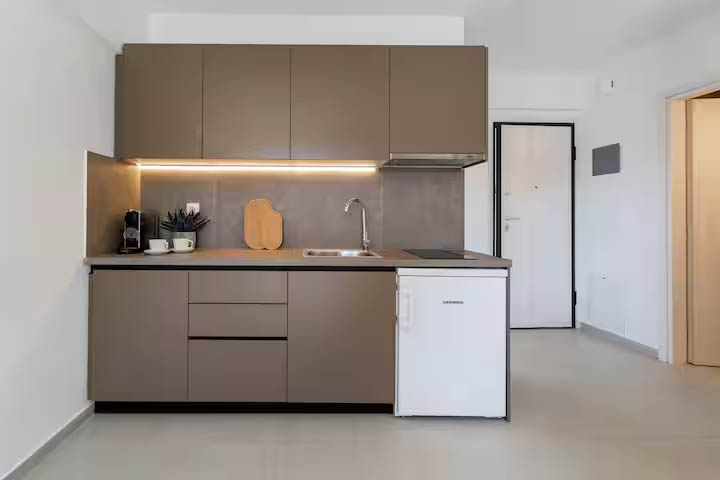 PJ Properties Studio Sounio – Steps Away from Beach