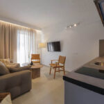 PJ Properties Sunset Residence in Sounio