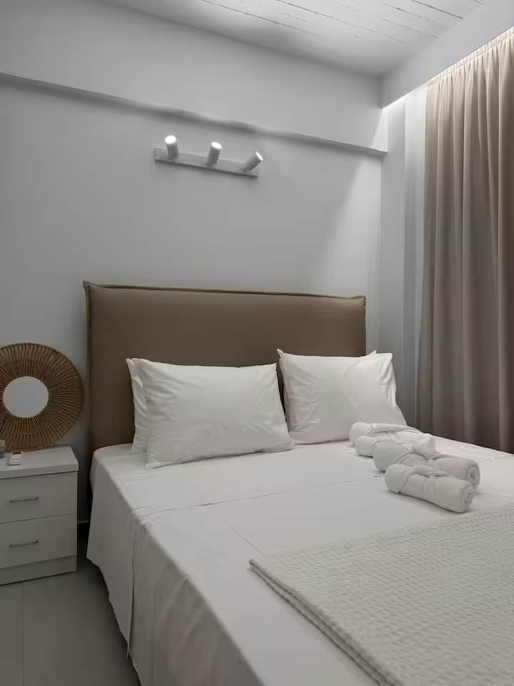 PJ Properties Sunset Residence in Sounio